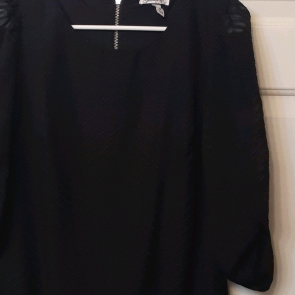 Little black dress - Picture 3 of 9